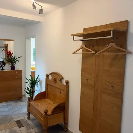Haus Falkenstein Apartamento *
